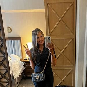 Meet your Posher, Tania